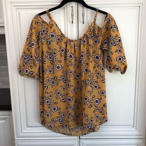 Pink Rose off shoulder ladies floral top